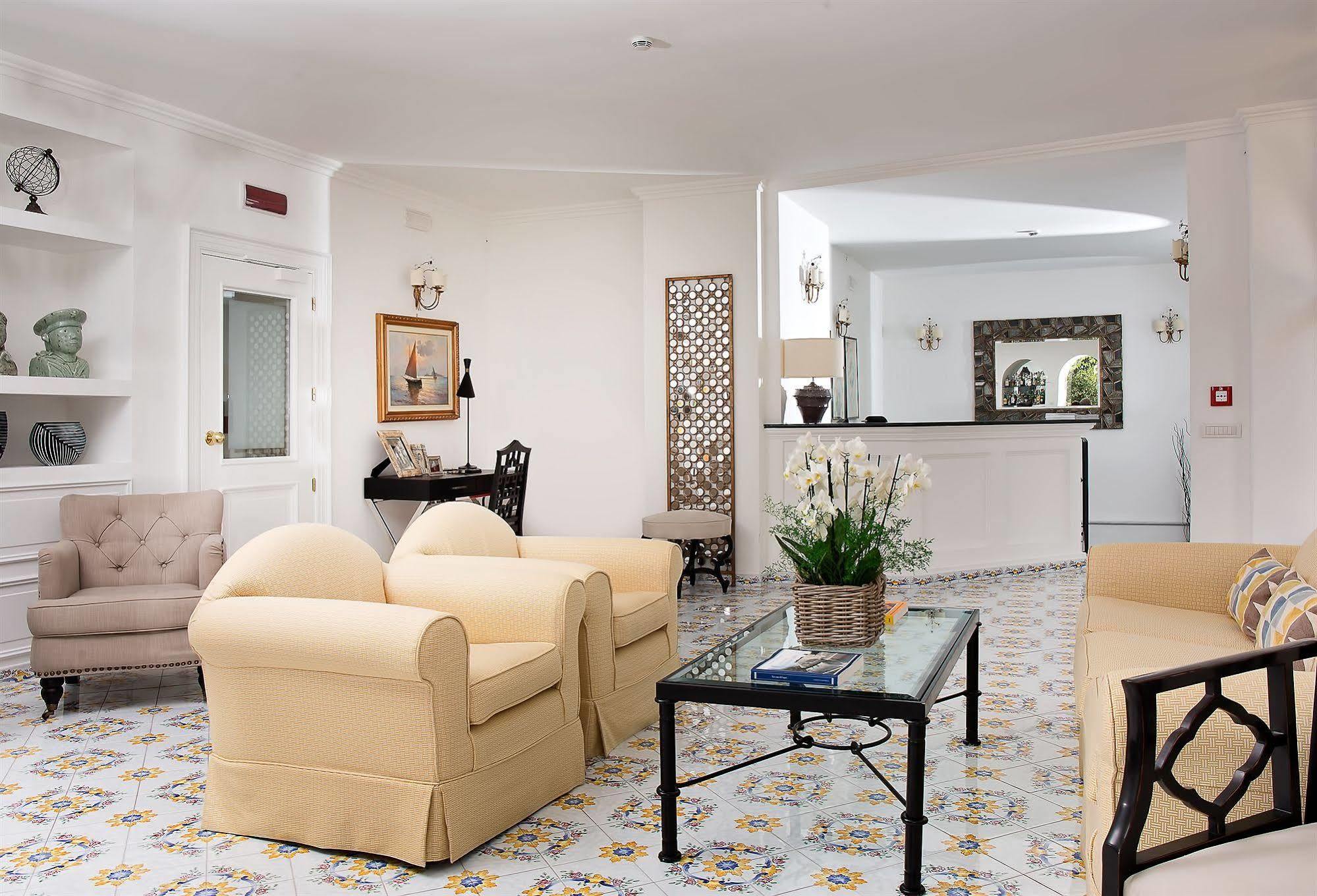 Hotel Canasta Капри Екстериор снимка